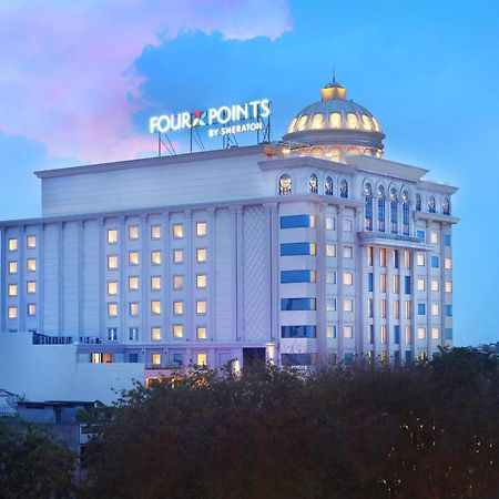 Grand Serela Hotel Medan Exterior foto